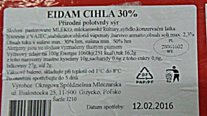 SVS uložila za prodej více než 100 tun falešného sýra rekordní pokutu falešný sýr