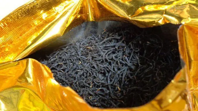 Čtyři druhy pesticidů v nepovoleném množství v čaji čaj