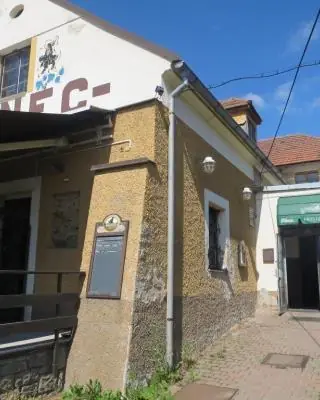 NOVÁ HOSPODA