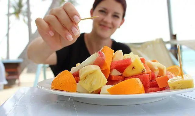 ovocný salát vitaminy